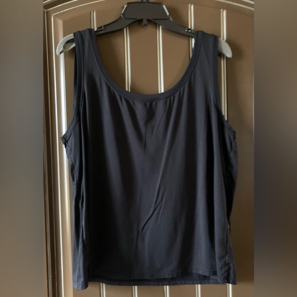 Nygard Women’s Black Shell top, 1X